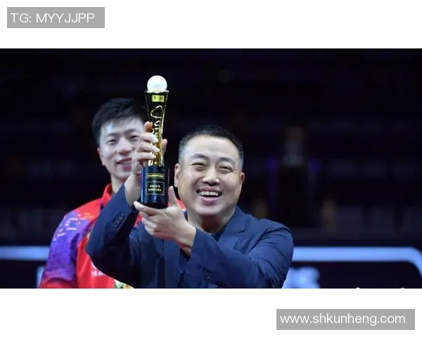 冯导与刘国梁的乒乓传奇对决探讨乒乓球发展与未来方向